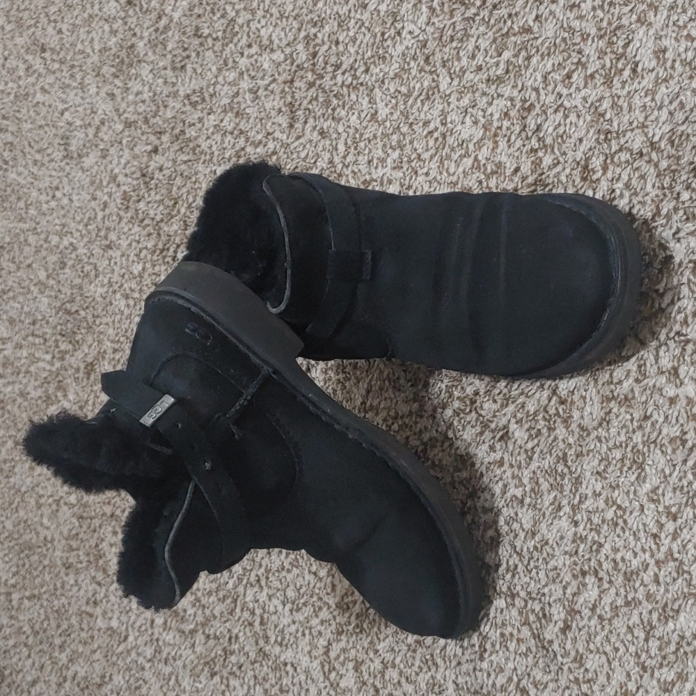 UGG Elisa Booties Black Fur Boots Women's Size 7